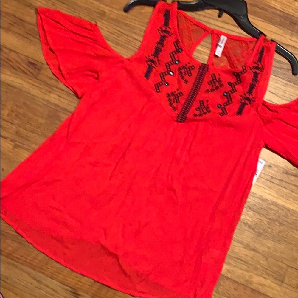 Xhilaration red embroidered peakaboo shoulder top